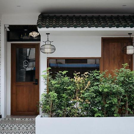 Wander Wonder 八ww Bed and Breakfast Μπανγκόκ Εξωτερικό φωτογραφία