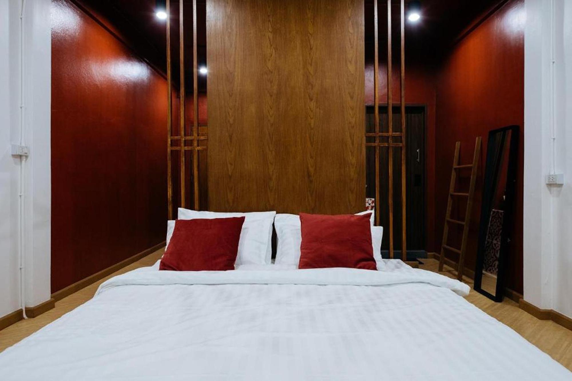 Wander Wonder 八ww Bed and Breakfast Μπανγκόκ Εξωτερικό φωτογραφία